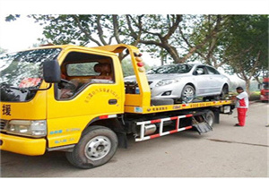 鼎湖附近24小时汽车拖车服务热线